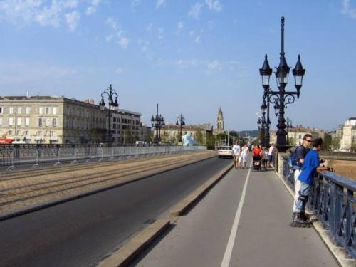 Pont de Pierre