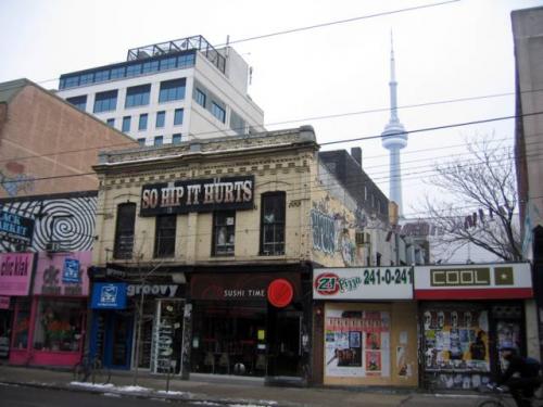 Queen Street, CN Tower