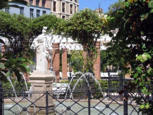Plaza Don Juan de Vilarasa