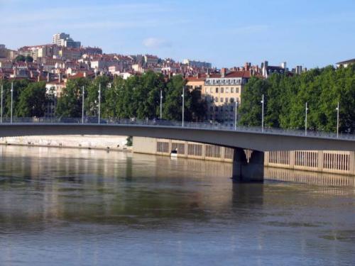 Pont Alphonse Juin