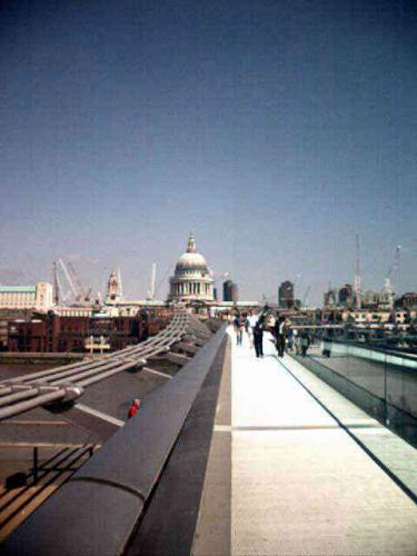 Millennium Footbridge