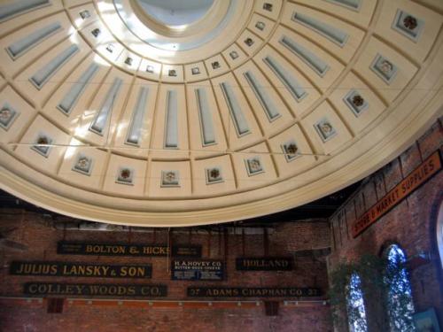 Faneuil Hall Marketplace