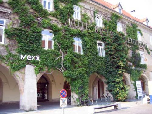 Alte Kronen Apotheke