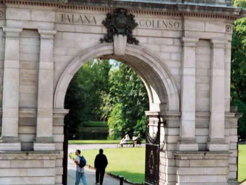 Fusiliers Arch