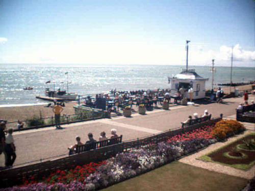 Garpet Gardens & Beach