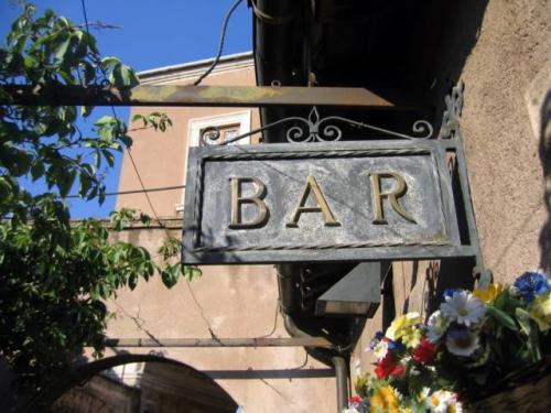 Bar