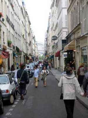 Rue St-Louis en l\'Île