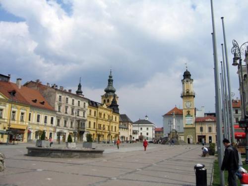 Banská Bystrica, Námestie SNP