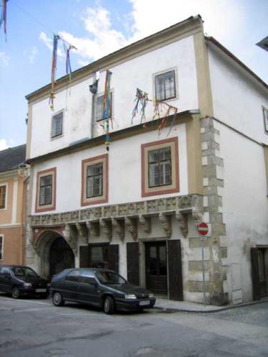 Waaggasse 19