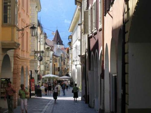 Laubengasse ~ Via Portici