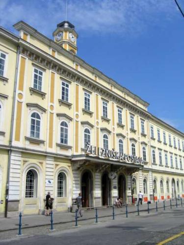 Železniška postaja 