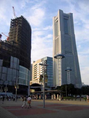 Landmark Tower Â· ãƒ©ãƒ³ãƒ‰ãƒžãƒ¼ã‚¯ã‚¿ãƒ¯ãƒ¼