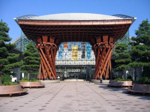 Station · 金沢駅