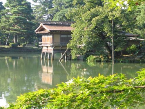 Kenroku-en · 兼六園