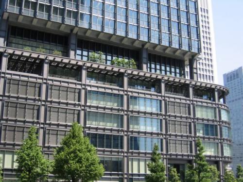 Marunouchi Â· ä¸¸ã®å†…