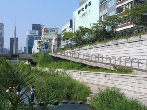 Cheonggyecheon · 청계천