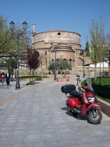 Ayios Georgius (Rotonda) · Τάφος του Γαλερίου