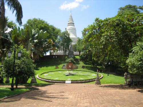 Wat Phnom · វត្តភ្នំ