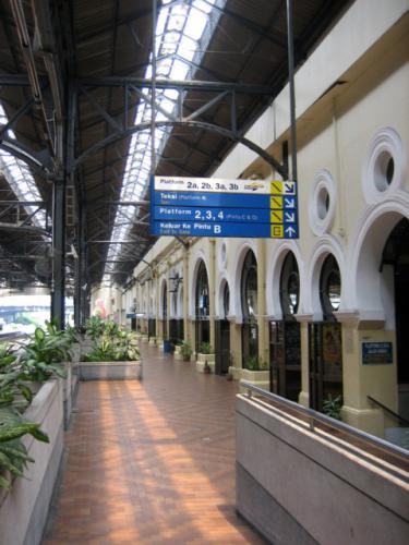 Stesen Keretapi