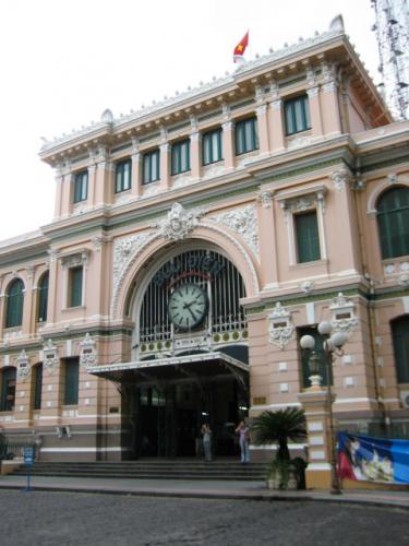 Saigon Central Post Office · Bưu điện Thành phố Hồ Chí Minh